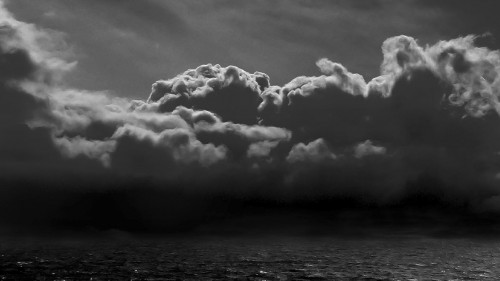 2 effect2 500x281 The Creation of The Storm is Approaching Artwork in Photoshop